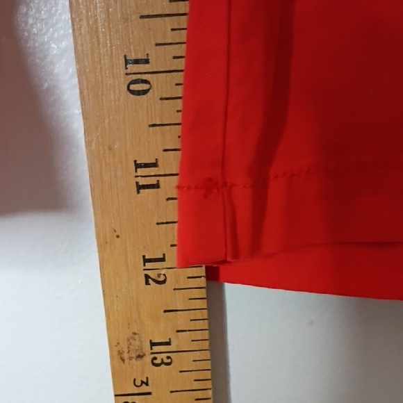 Tribal Bold Red Shorts Size 4 Mid Length Mid Raise Mom Shorts Preppy - Picture 4 of 8